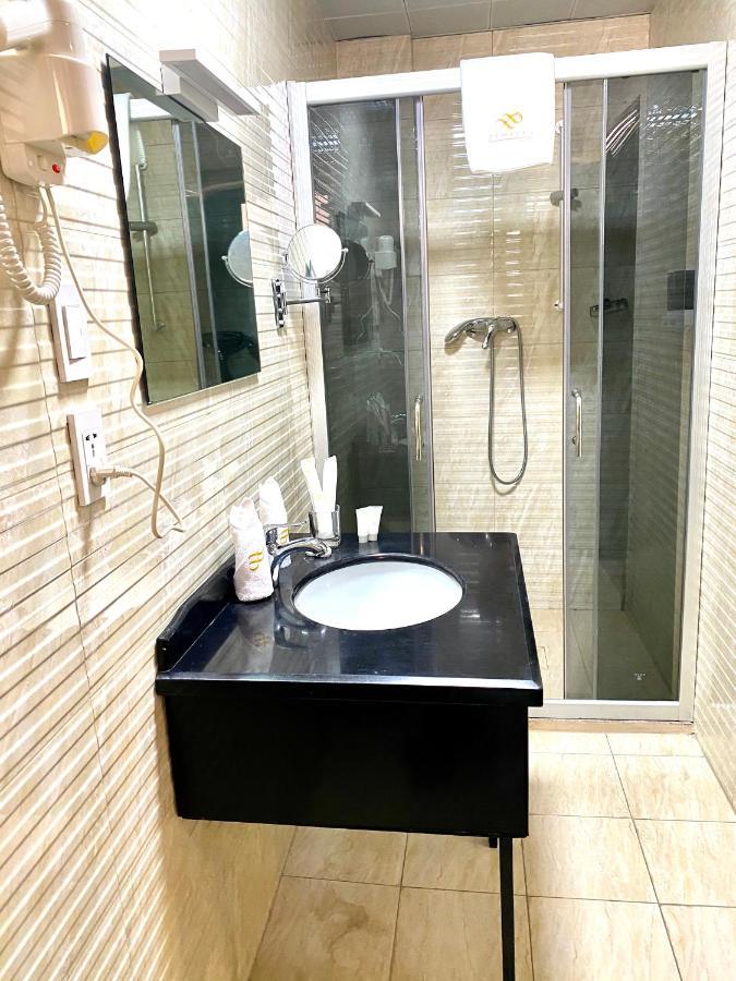 Zemalex Hotel 亚的斯亚贝巴 外观 照片